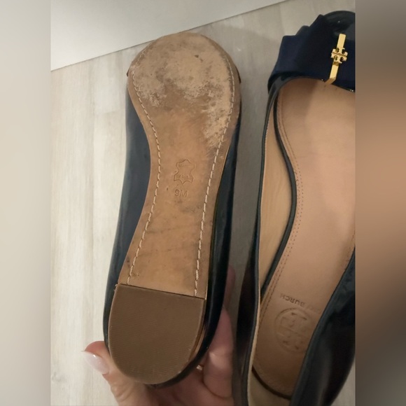 Tory Burch Midnight Flats with Gold Detail - Picture 7 of 12